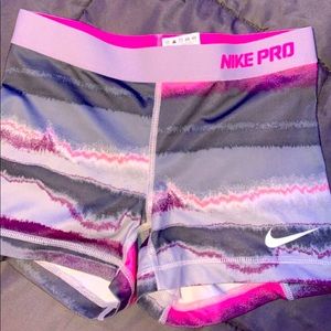 Nike short